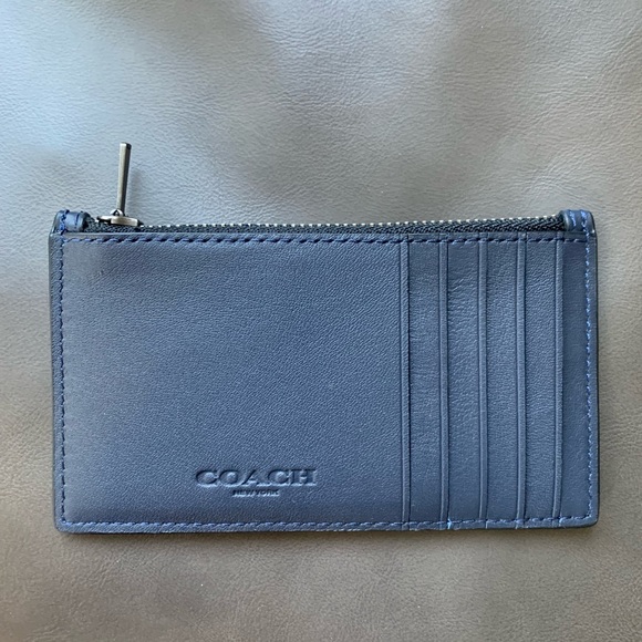 STAR WARS X COACH ZIP CARD CASE WITH TAUNTAUN - Picture 2 of 5